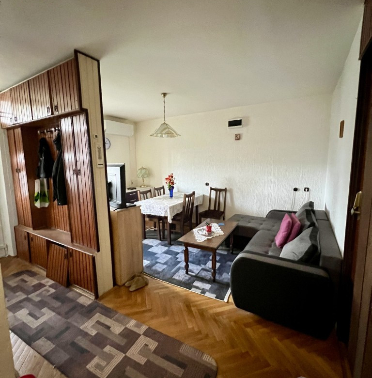 Stan Prodaja Novi Sad  58 m2