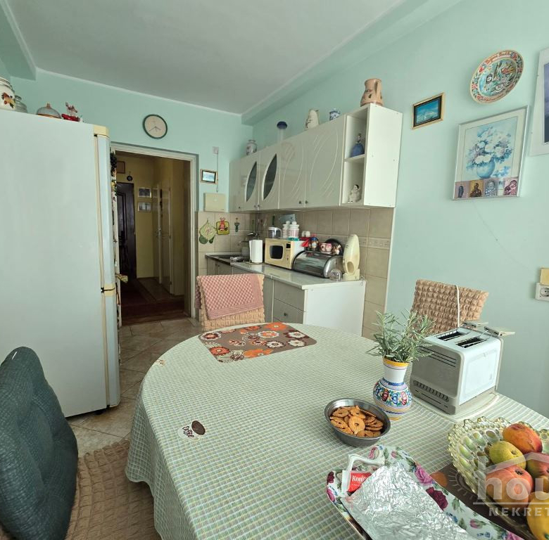 Stan Prodaja Novi Sad  71 m2