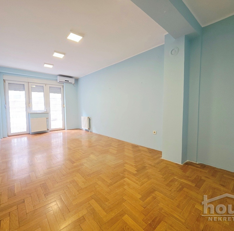 Stan Prodaja Novi Sad  78 m2