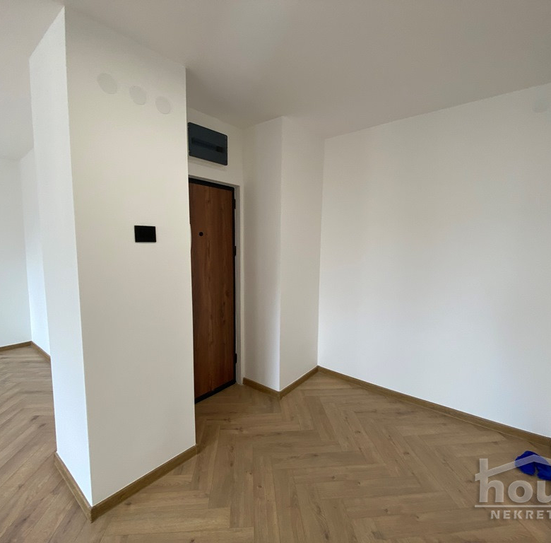 Stan Prodaja Novi Sad  73 m2