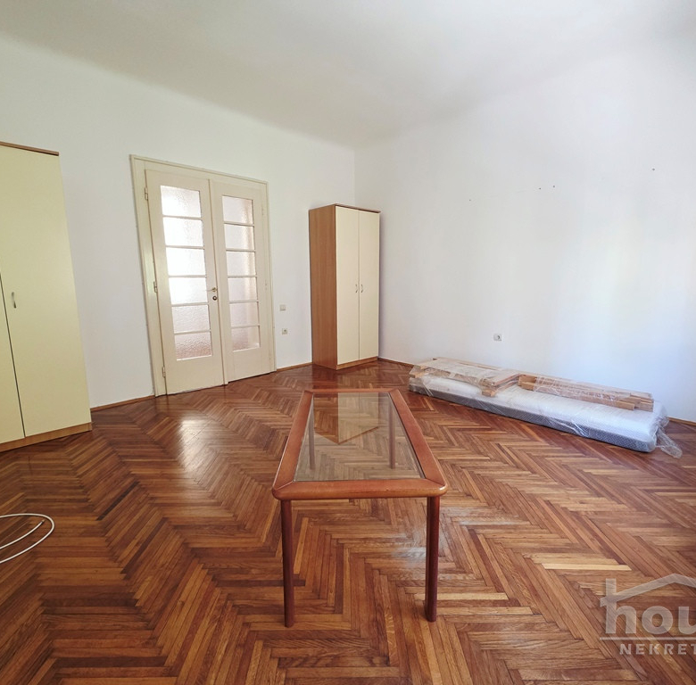 Stan Prodaja Novi Sad  72 m2