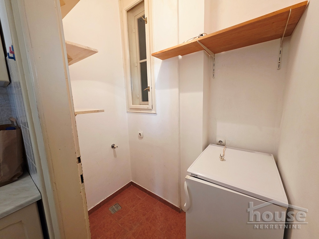 Stan Prodaja Novi Sad  72 m2