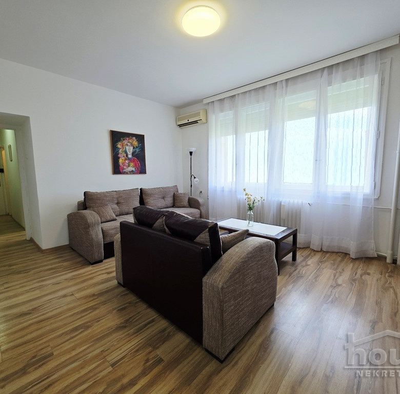 Stan Prodaja Novi Sad  78 m2