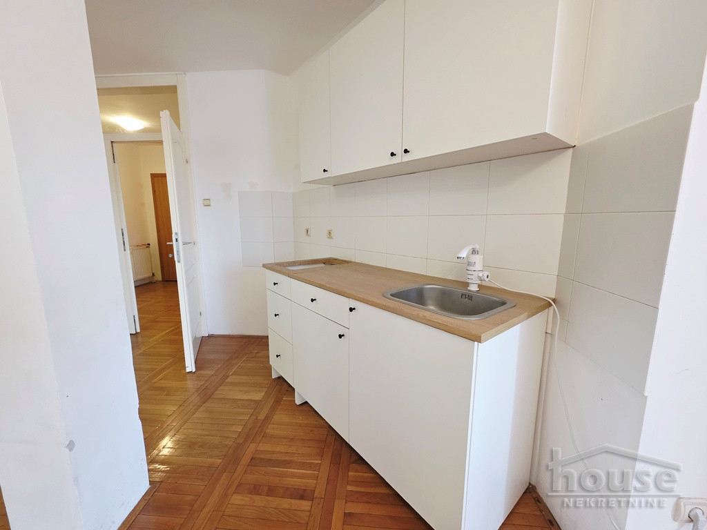 Stan Prodaja Novi Sad  70 m2