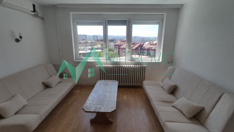 Stan Prodaja Novi Sad  64 m2