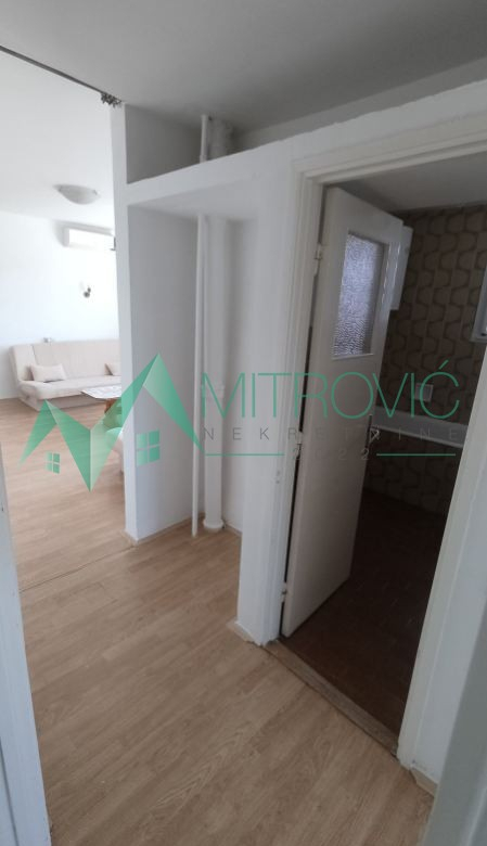 Stan Prodaja Novi Sad  64 m2