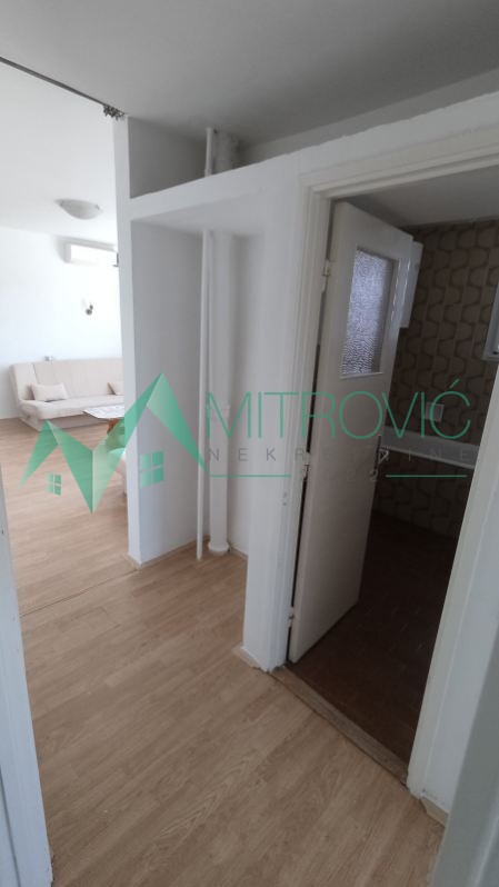 Stan Prodaja Novi Sad  64 m2