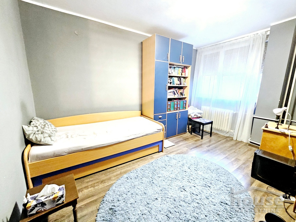Stan Prodaja Novi Sad  81 m2