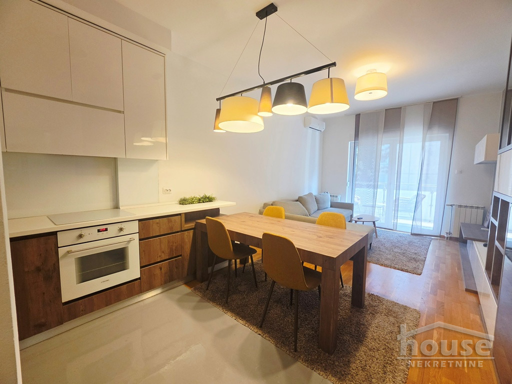 Stan Prodaja Novi Sad  78 m2