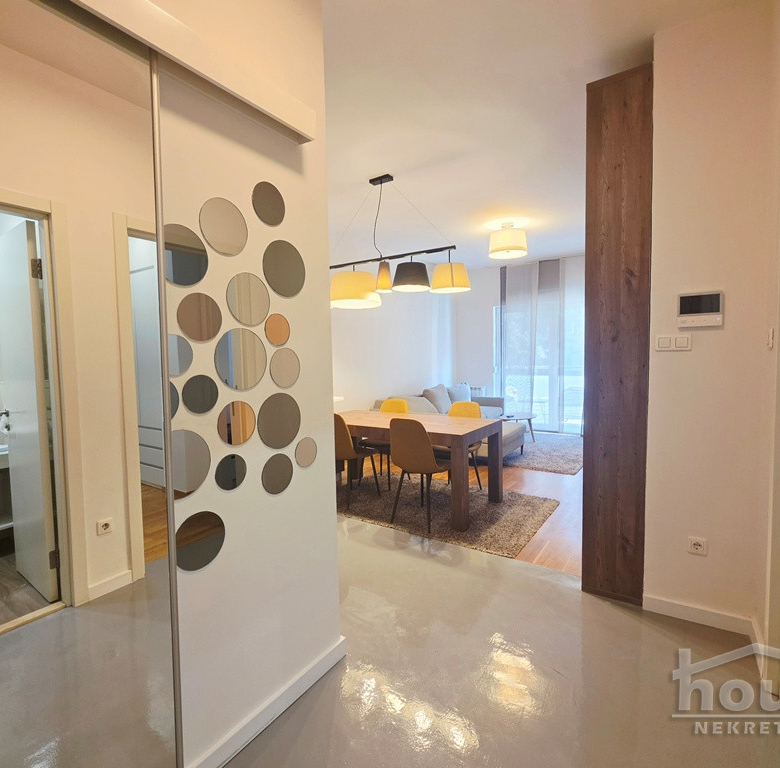 Stan Prodaja Novi Sad  78 m2