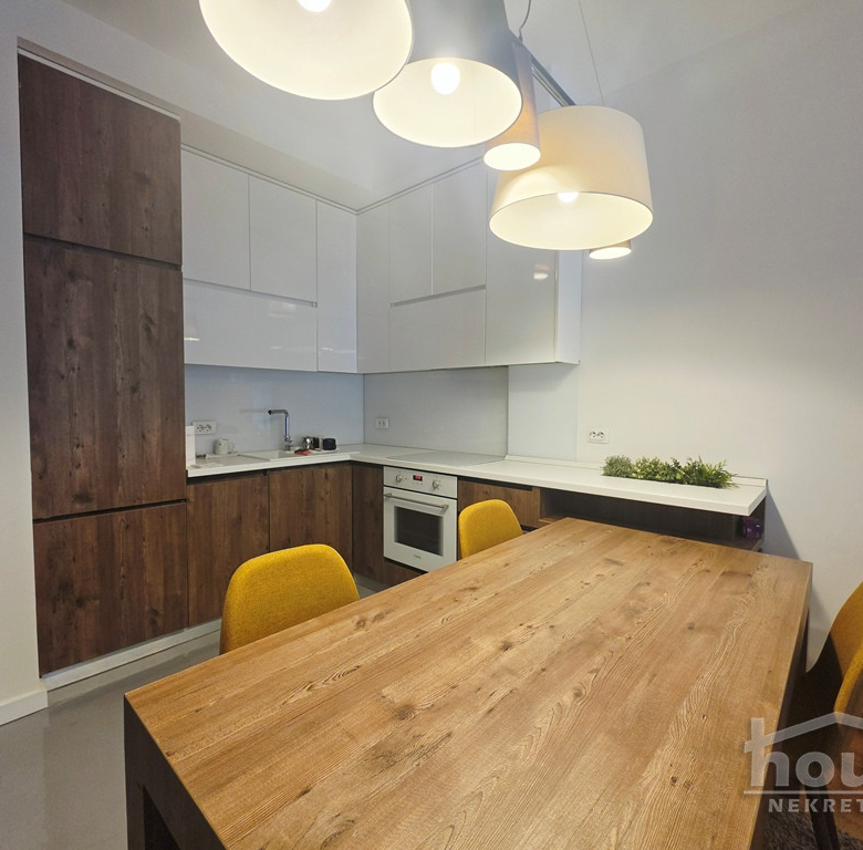 Stan Prodaja Novi Sad  78 m2