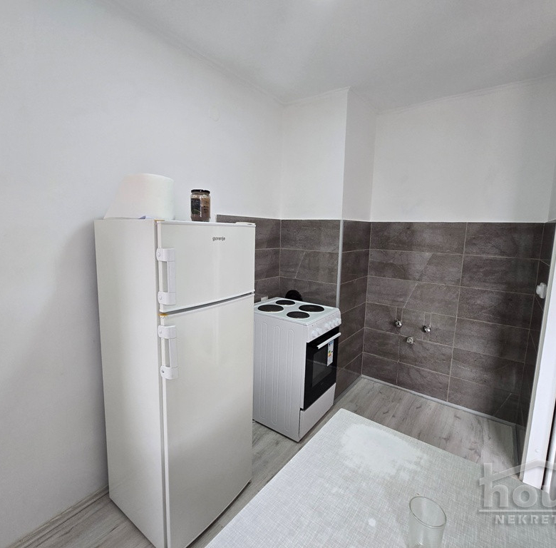 Stan Prodaja Novi Sad  78 m2