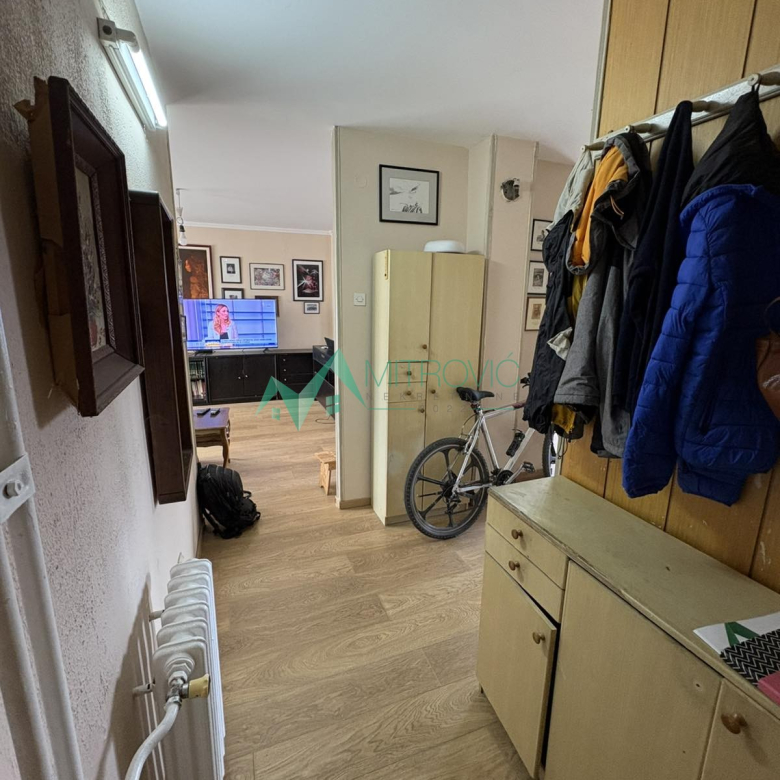 Stan Prodaja Novi Sad  80 m2