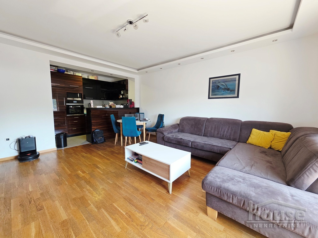 Stan Prodaja Novi Sad  69 m2