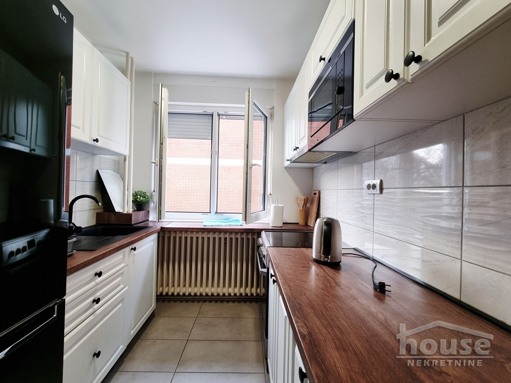 Stan Prodaja Novi Sad  55 m2