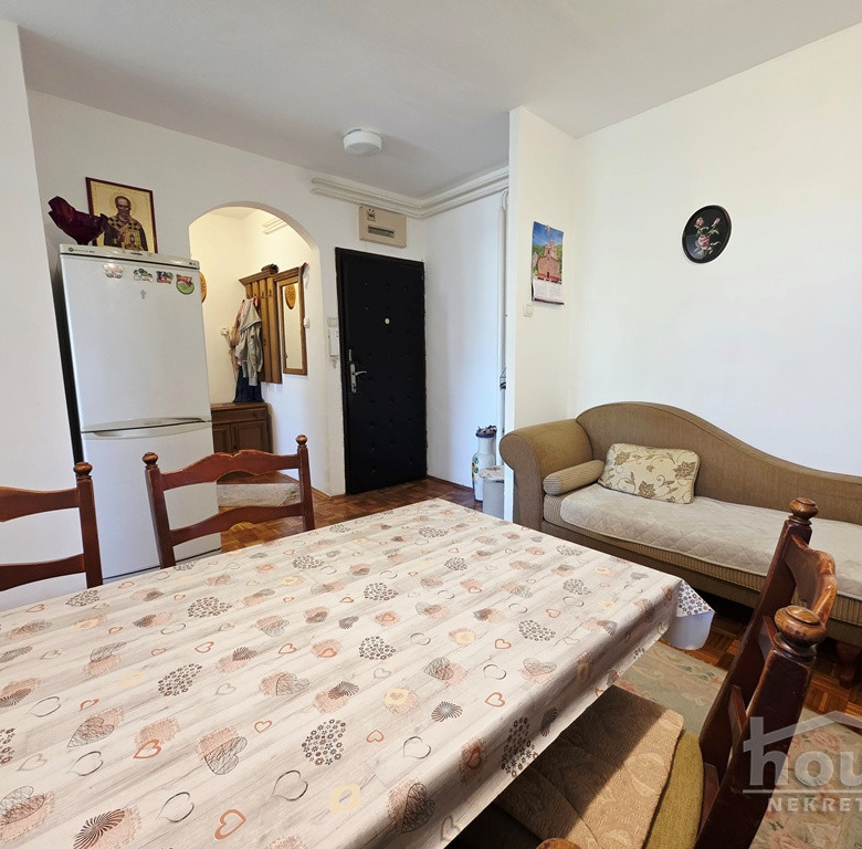 Stan Prodaja Novi Sad  67 m2