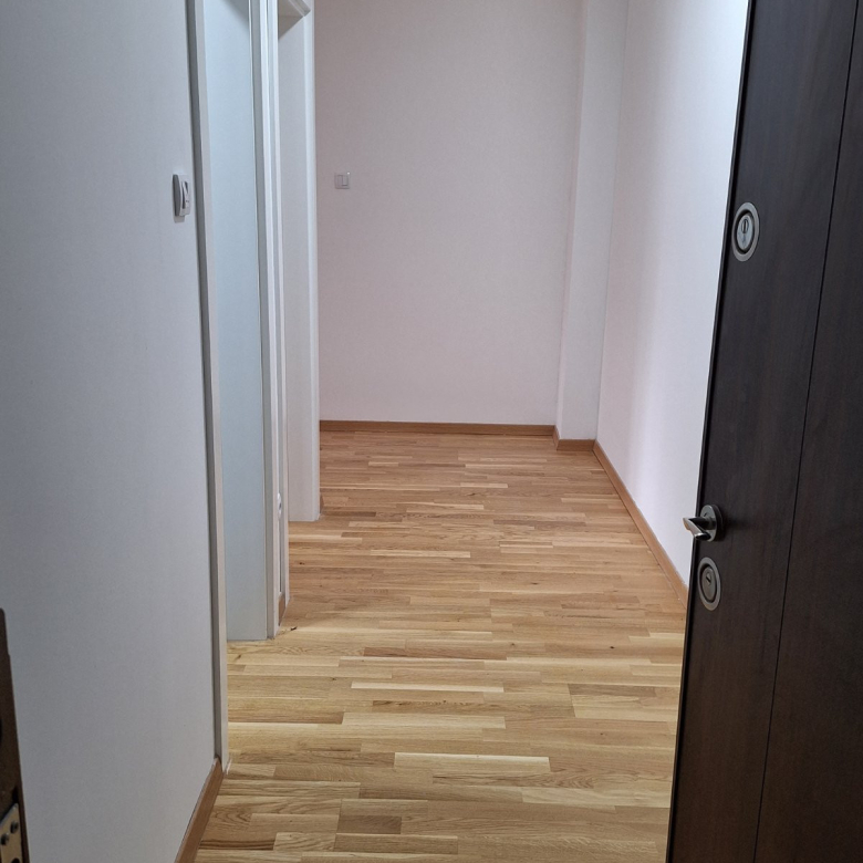 Stan Prodaja Novi Sad  69 m2