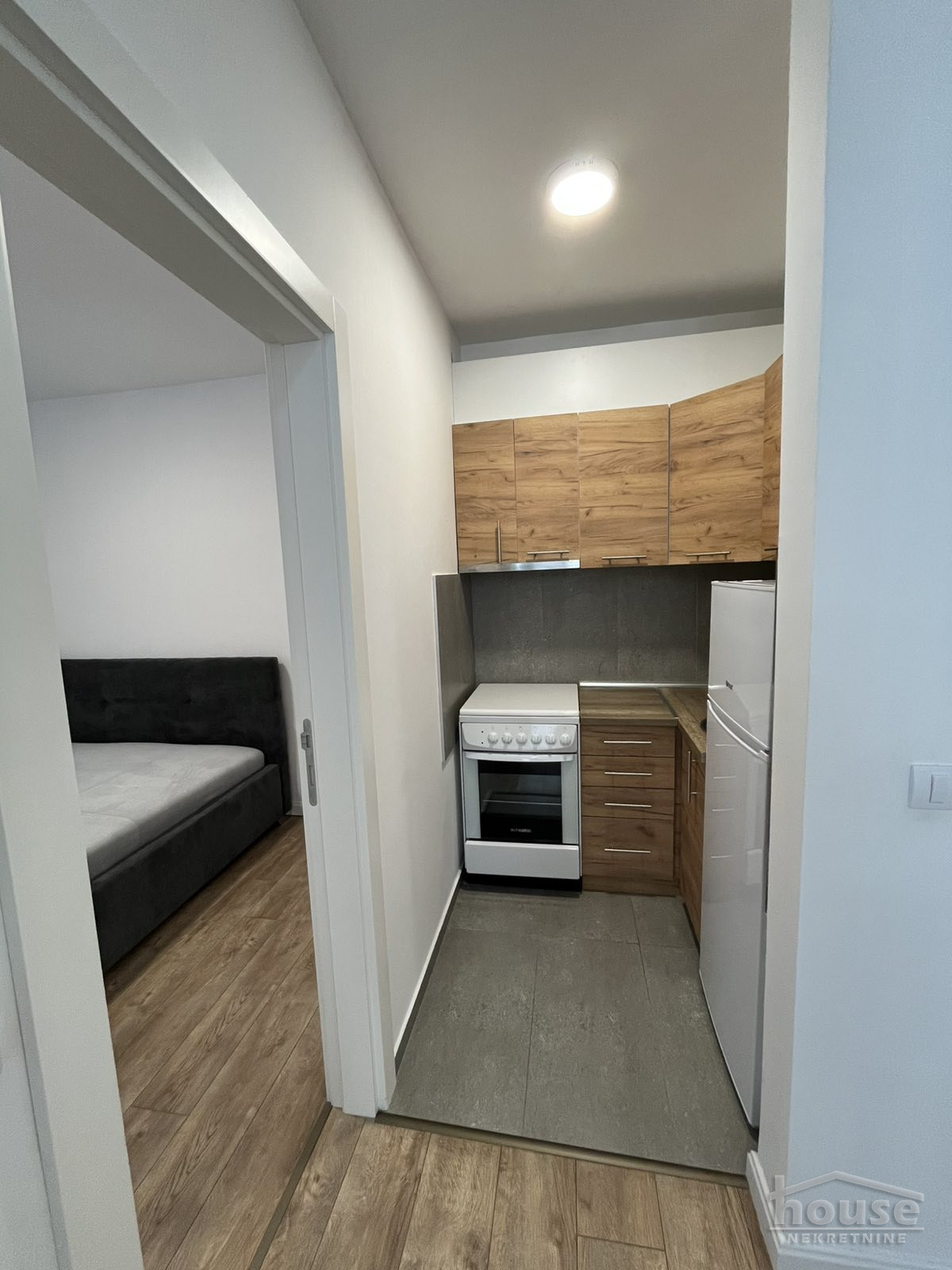 stanovi-3-re-sajam-1100899-mhfed Trosoban stan na prodaju, Sajmište, Novi Sad, 57m², 2. sprat, 182.400 €
