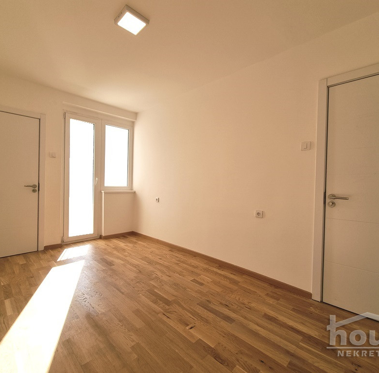 Stan Prodaja Novi Sad  54 m2