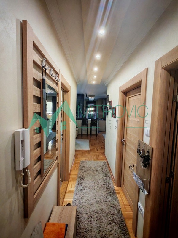 Trosoban stan na prodaju, Telep, Novi Sad, 72m², 185.400 €