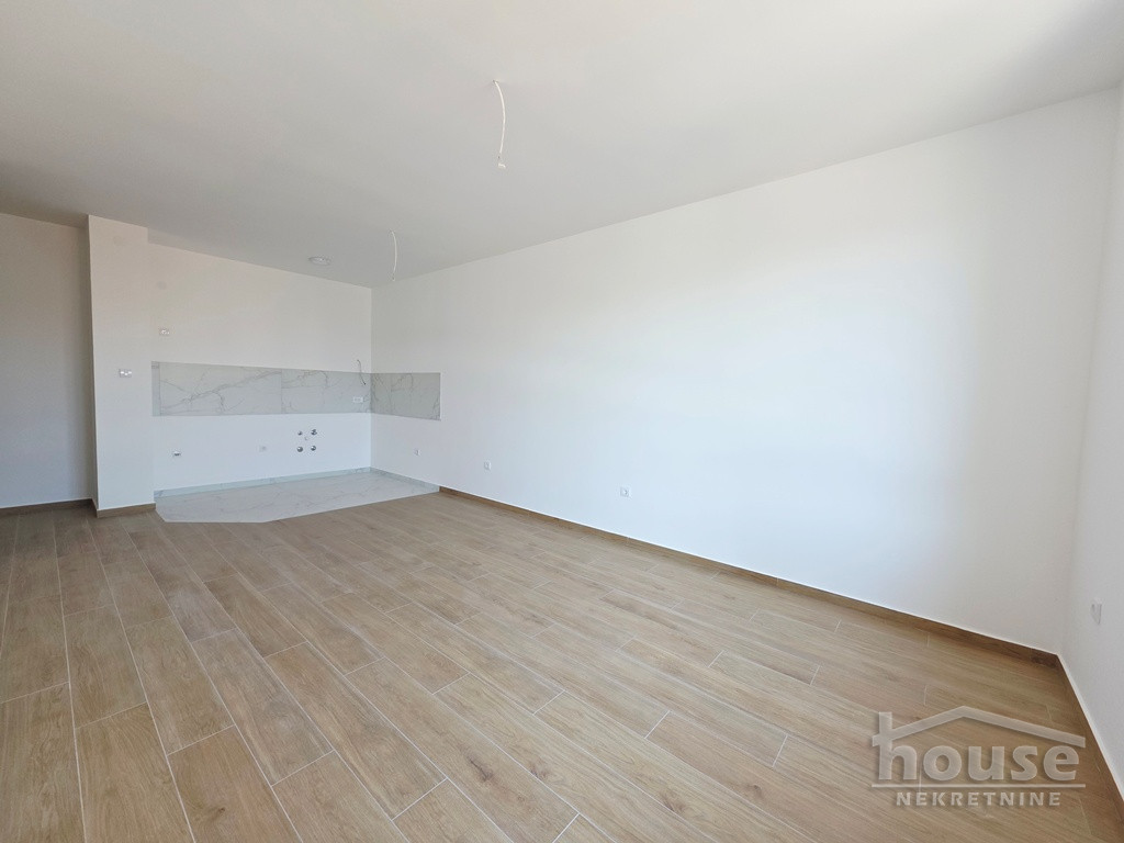 Stan Prodaja Novi Sad  65 m2