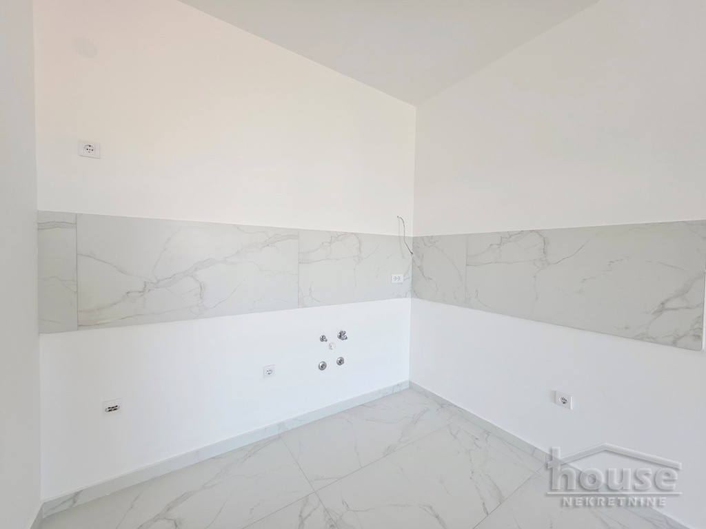 Stan Prodaja Novi Sad  65 m2