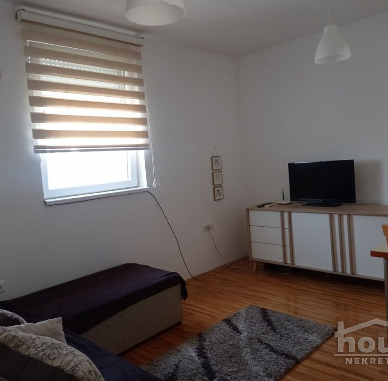 Stan Prodaja Novi Sad  66 m2