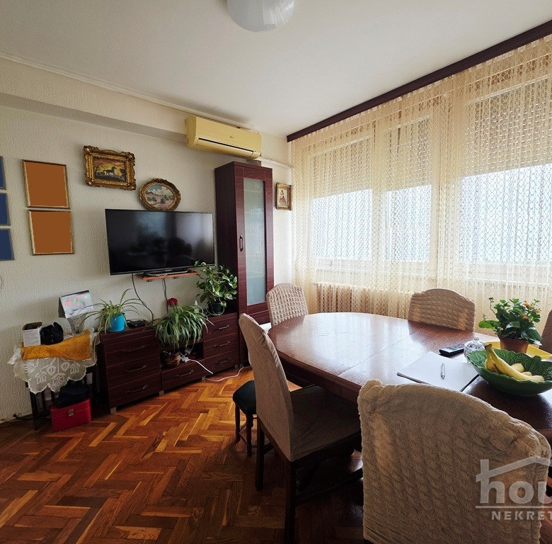 Stan Prodaja Novi Sad  70 m2