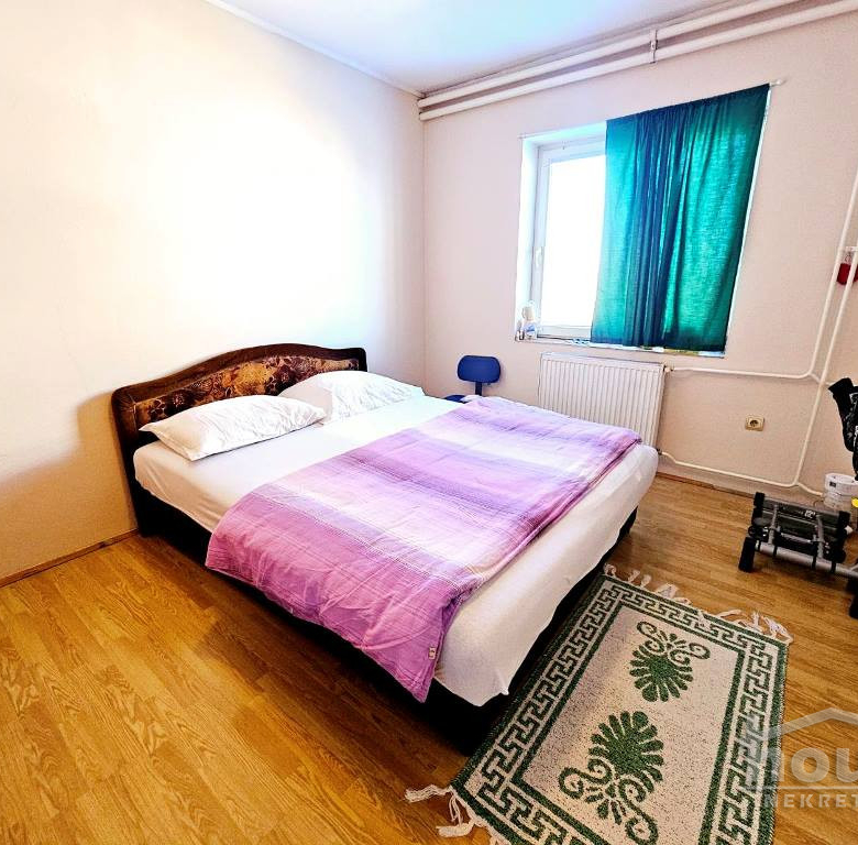 Stan Prodaja Novi Sad  69 m2