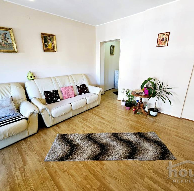Stan Prodaja Novi Sad  69 m2