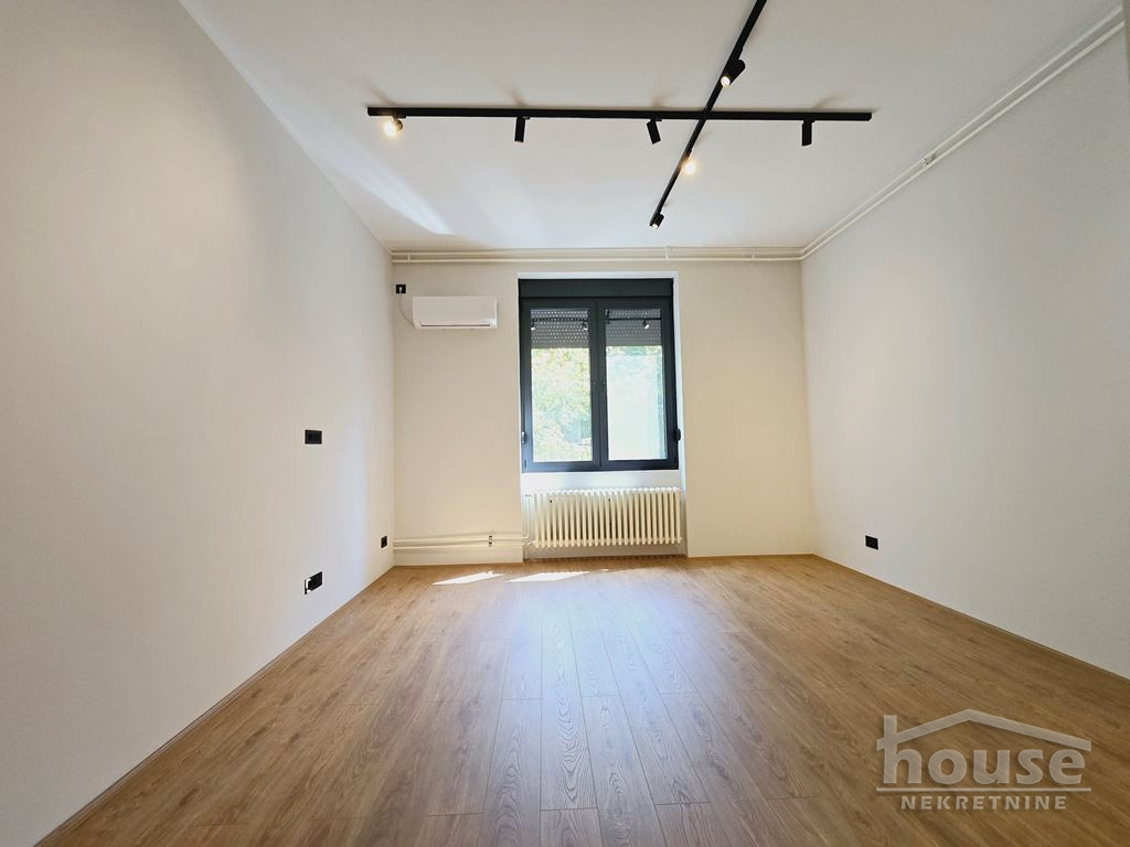 Trosoban stan na prodaju, Centar, Novi Sad, 100m², 1. sprat, 345.000 €