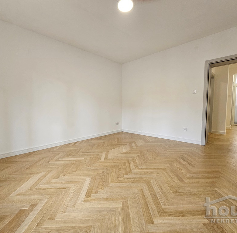 Stan Prodaja Novi Sad  85 m2