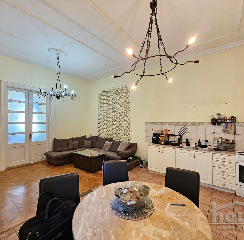 Stan Prodaja Novi Sad  88 m2