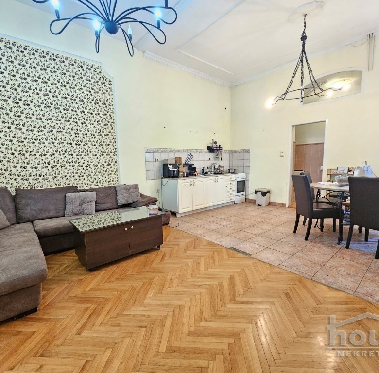 Stan Prodaja Novi Sad  88 m2