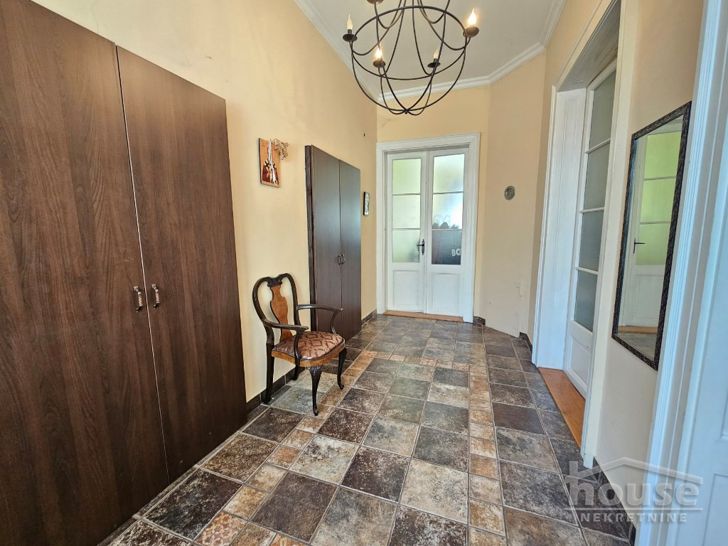 Stan Prodaja Novi Sad  88 m2