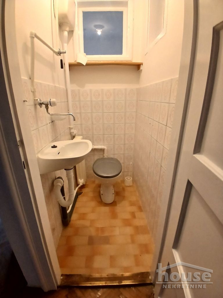 stanovi-3-sa-centar-1101912-jq1cb Trosoban stan na prodaju, Centar, Novi Sad, 77m², 2. sprat, 215.600 €