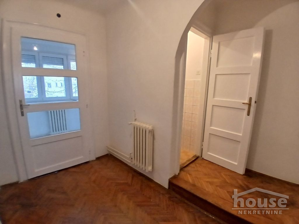 stanovi-3-sa-centar-1101912-mx6d3 Trosoban stan na prodaju, Centar, Novi Sad, 77m², 2. sprat, 215.600 €