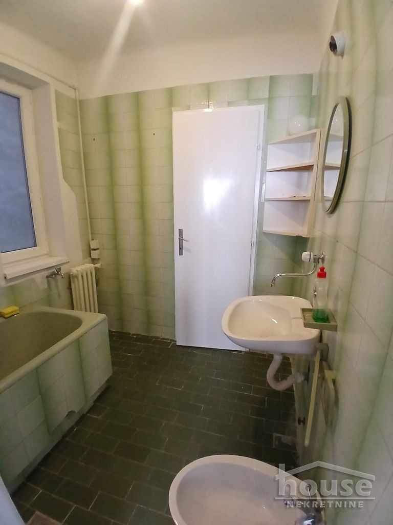 stanovi-3-sa-centar-1101912-t5mig Trosoban stan na prodaju, Centar, Novi Sad, 77m², 2. sprat, 215.600 €