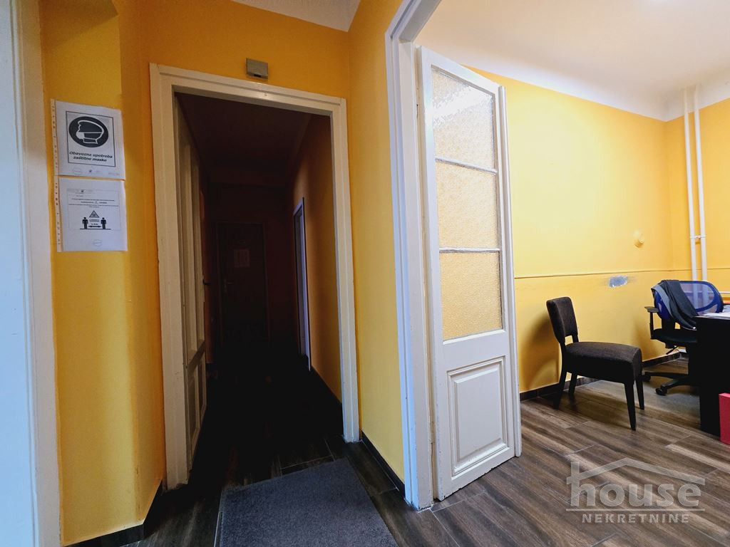 Trosoban stan na prodaju, Centar, Novi Sad, 82m², Visoko prizemlje, 250.000 €