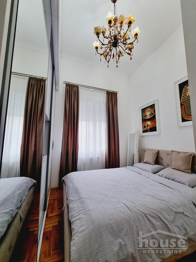 Trosoban stan na prodaju, Socijalno, Novi Sad, 91m², 178.000 €
