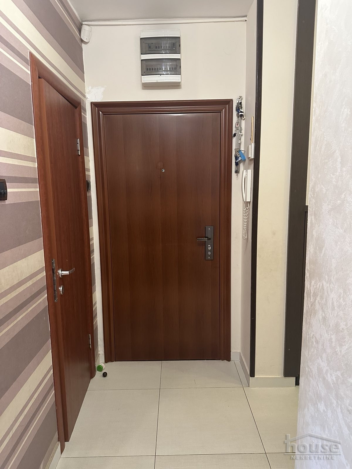 Dvoiposoban stan na prodaju, Grbavica, Novi Sad, 67m², 184.250 €