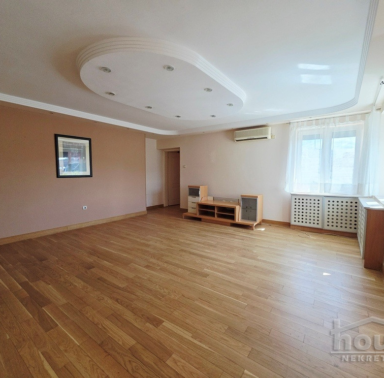 Stan Prodaja Novi Sad  145 m2