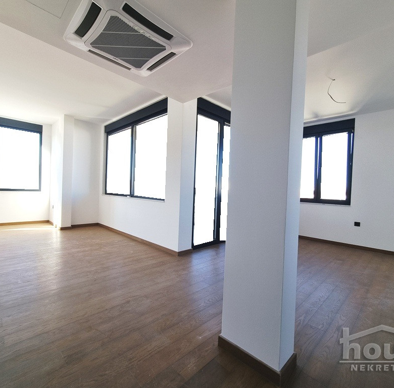 Stan Prodaja Novi Sad  135 m2