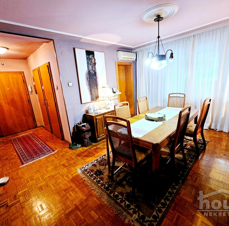 Stan Prodaja Novi Sad  115 m2