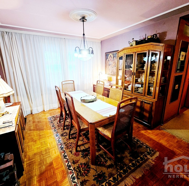 Stan Prodaja Novi Sad  115 m2