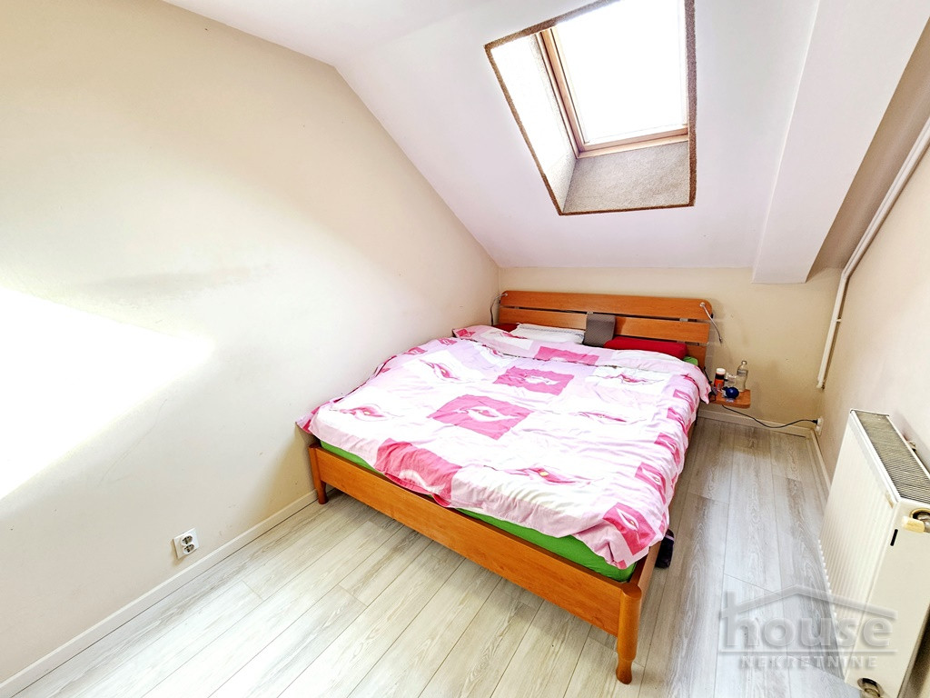 stanovi-4-dx-centar-1061358-iemql Četvorosoban stan na prodaju, Centar, Novi Sad, 128m², 3. sprat, 250.000 €