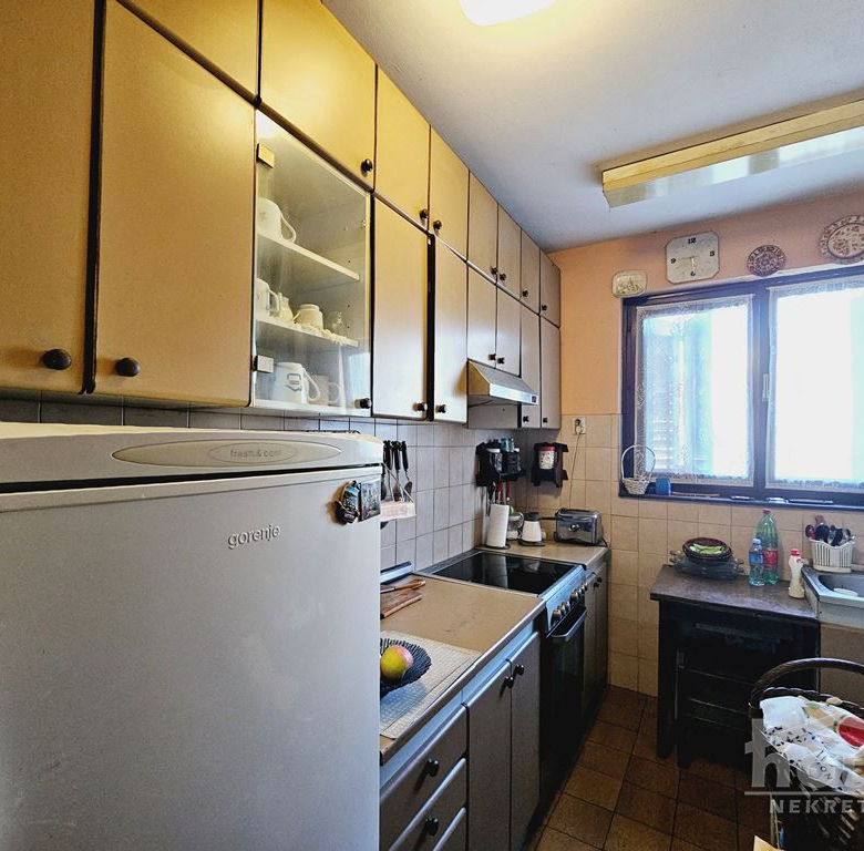 Stan Prodaja Novi Sad  99 m2
