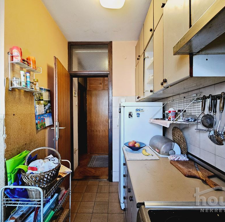 Stan Prodaja Novi Sad  99 m2