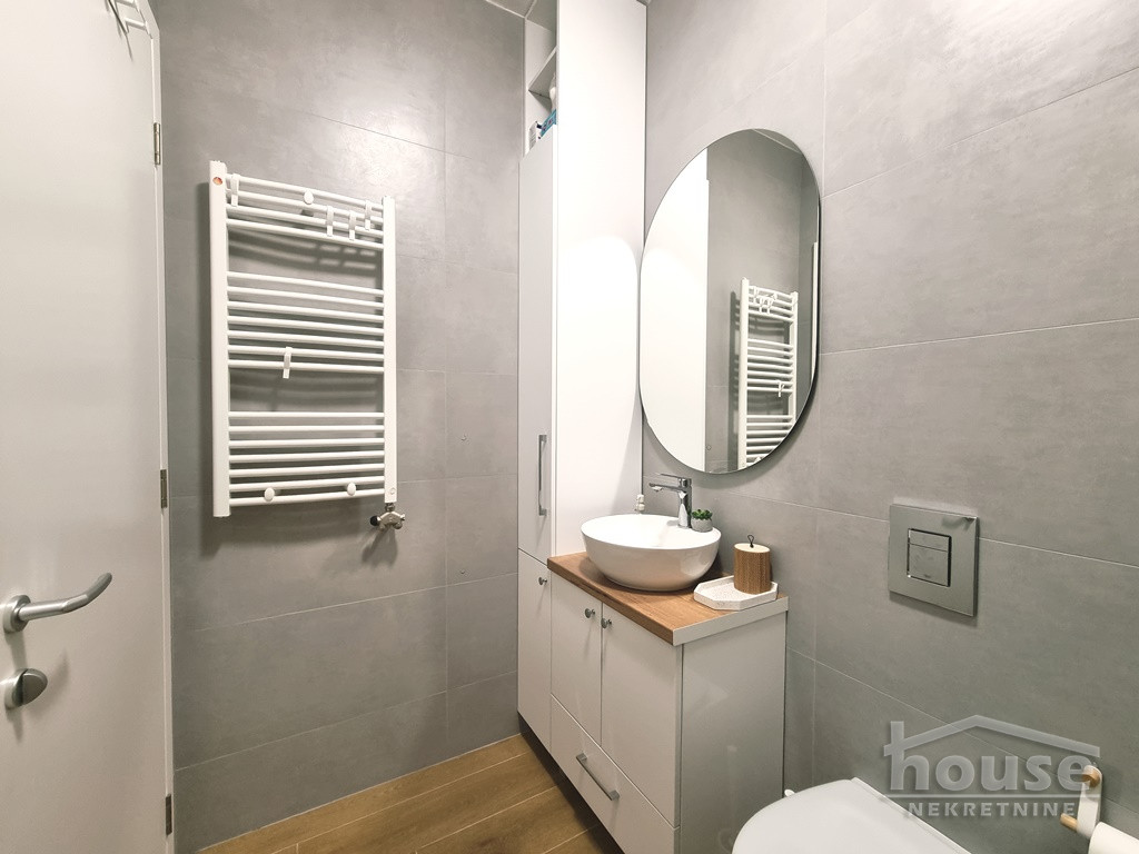 stanovi-4-dx-centar-1102118-4khqy Četvorosoban stan na prodaju, Petrovaradin, Novi Sad, 103m², 3. sprat, 300.000 €