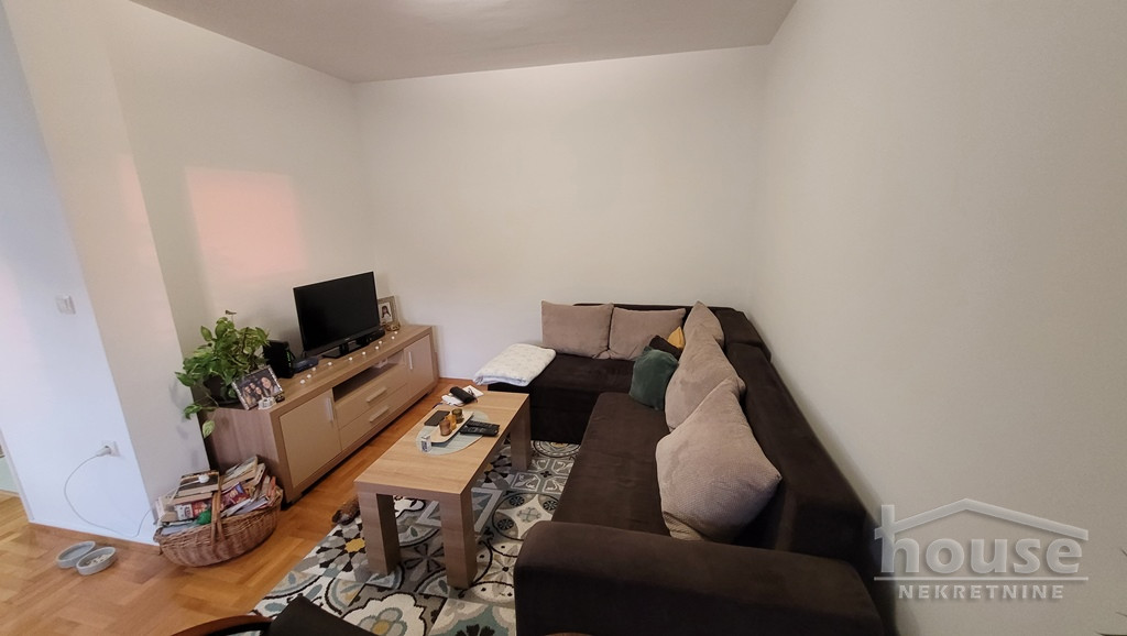 Stan Prodaja Novi Sad  77 m2